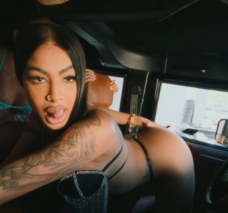 6IX9INE - SPICY ft. Tyga, Lil Wayne & Offset